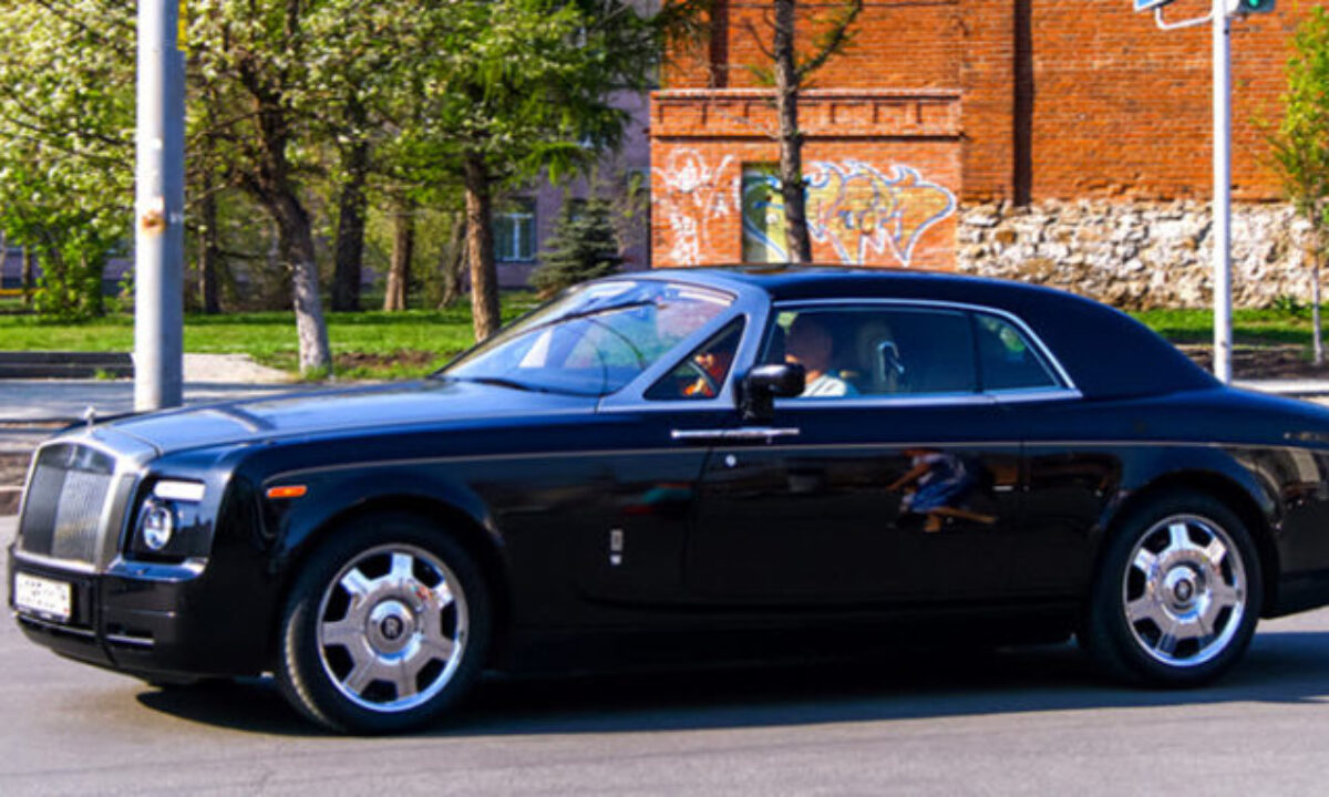 Wabco helps to make the RollsRoyce Ghost glide  Automotive News Europe