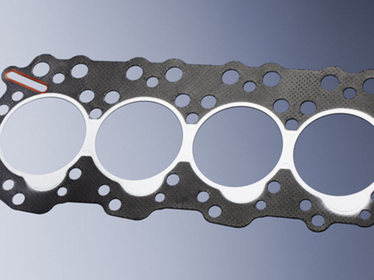 what causes head gasket failure